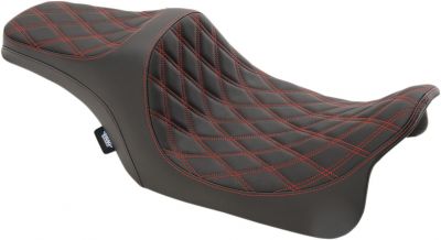 08011116 - DRAG SPECIALTIES SEAT DBL DIAM RED VINL FL