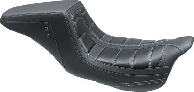 08011373 - Mustang SEAT SQRBCK T&R BLK W/GNM